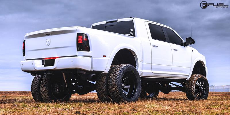 Dodge Ram 3500 Dual Rear Wheel Fuel Dually Wheels Maverick Dually Front - D538 8 Lug