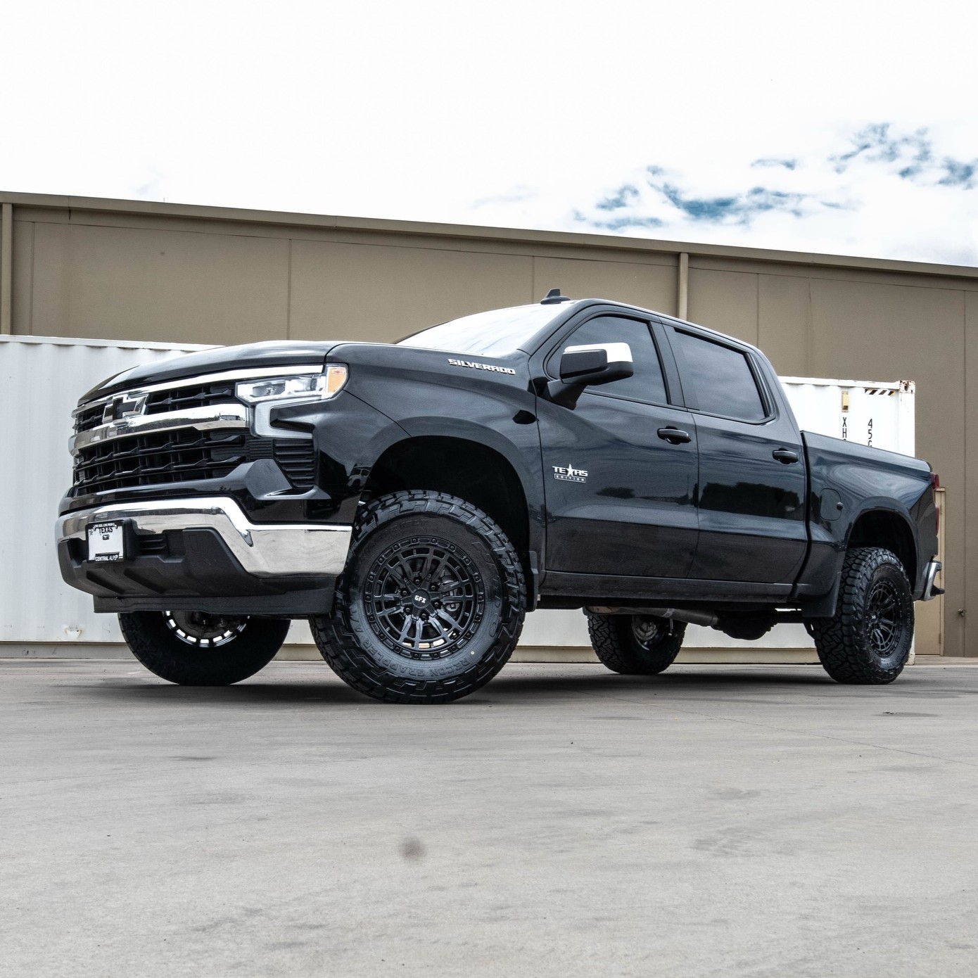 Chevrolet Silverado 1500 TR24