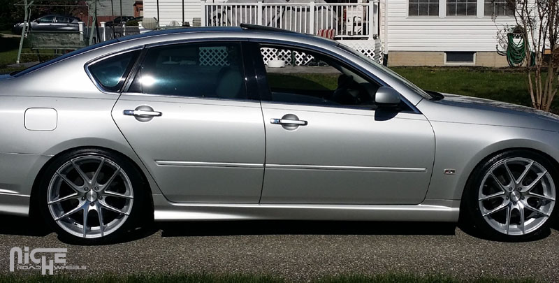 Infiniti M45 Niche Sport Series Targa - M131