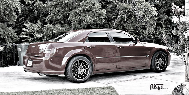 Chrysler 300 Niche Sport Series Targa - M130 