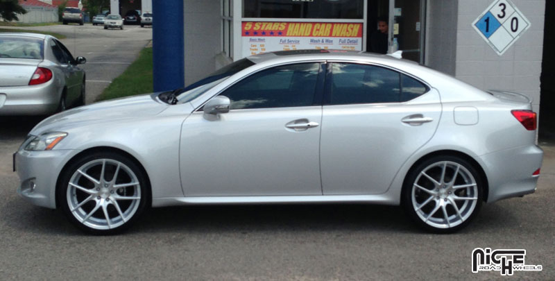Lexus IS Niche Sport Series Targa - M131