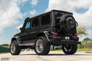 Mercedes-Benz AMG G63 4x4² 2 Thumbnail