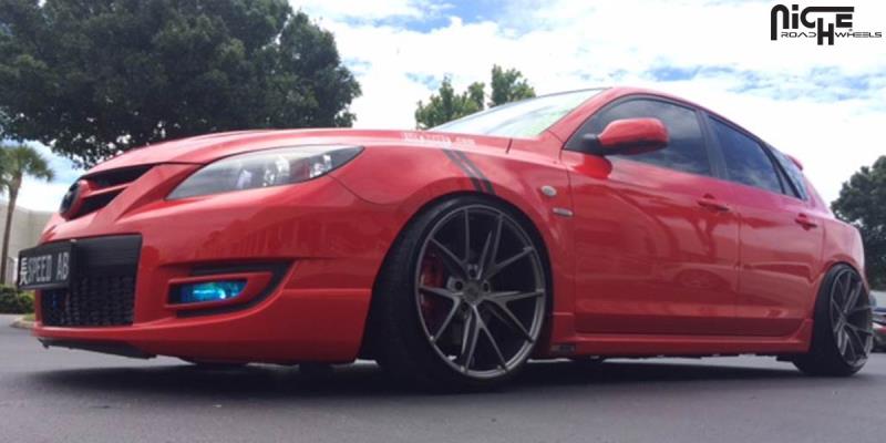 Mazda 3 Niche Sport Series Misano - M116