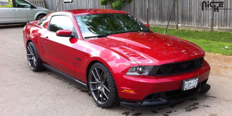 Ford Mustang Niche Sport Series Targa - M129 