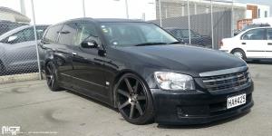 Nissan Stagea