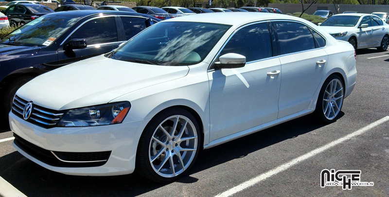 Volkswagen Passat Niche Sport Series Targa - M131
