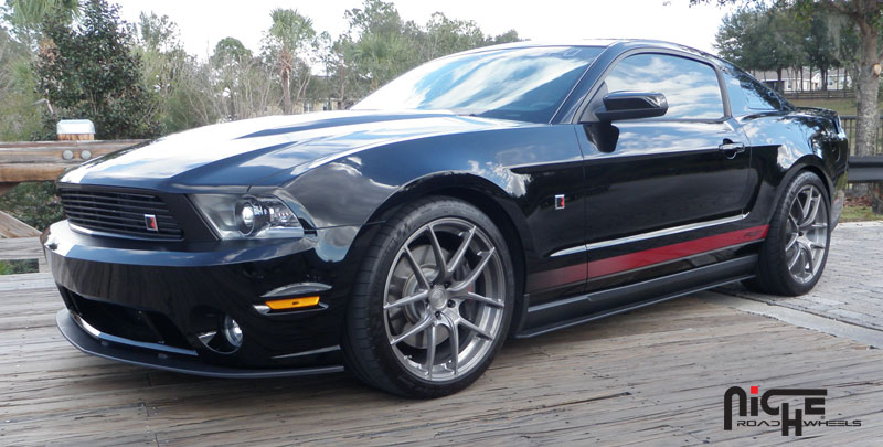 Ford Mustang Niche Sport Series Targa - M129 