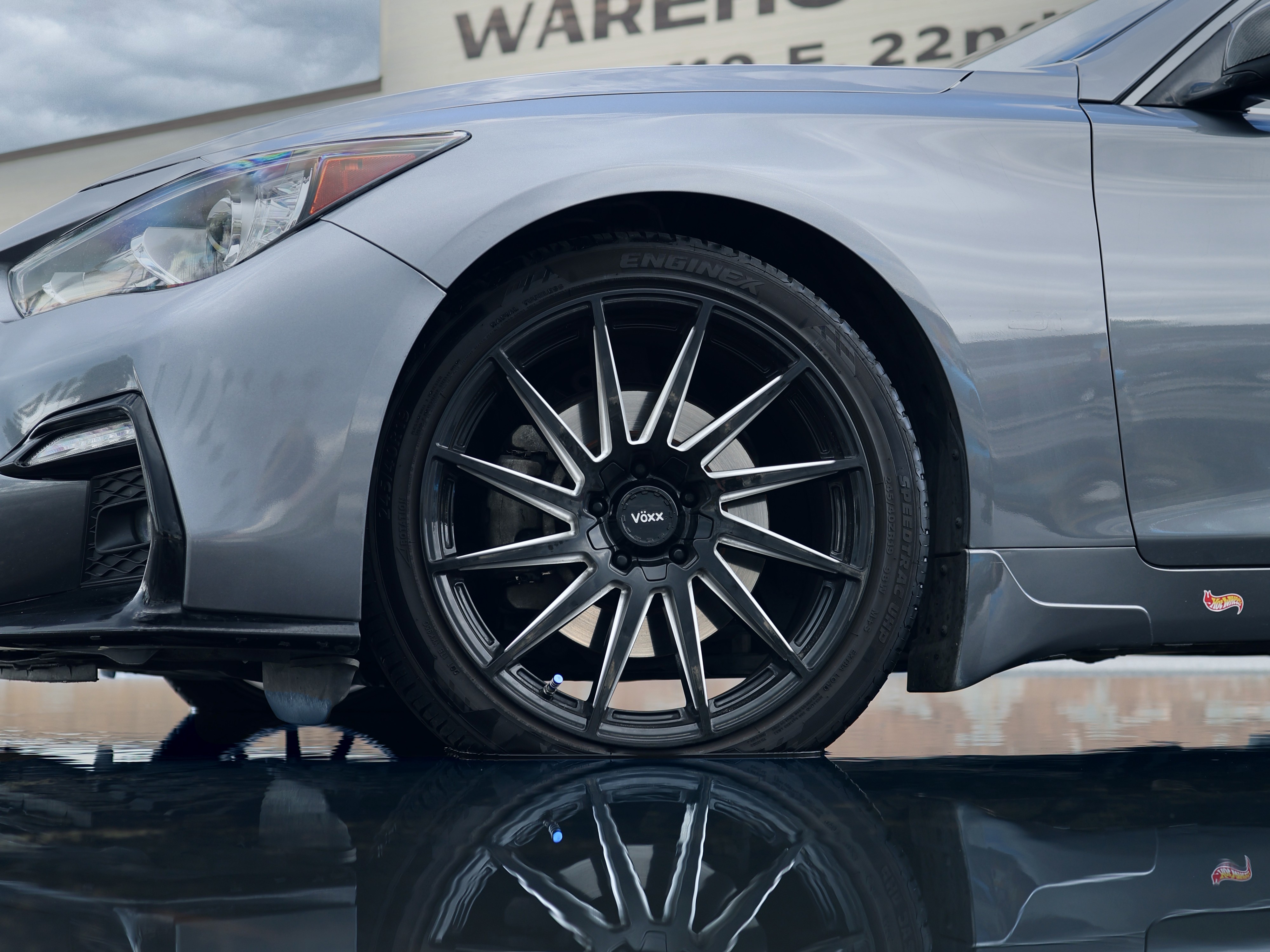 Infiniti Q50 Felina